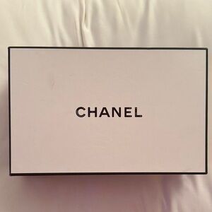 CHANEL Classic White Gift Box